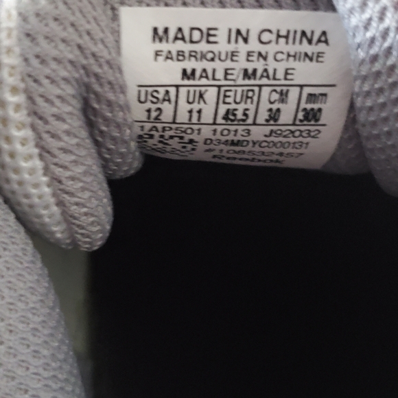 Reebok men's white w/grey stripe shoe 12 - Picture 7 of 13